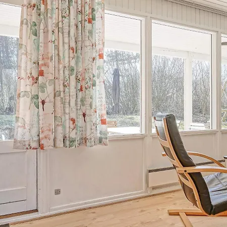4 Person In Aakirkeby Casa de Férias